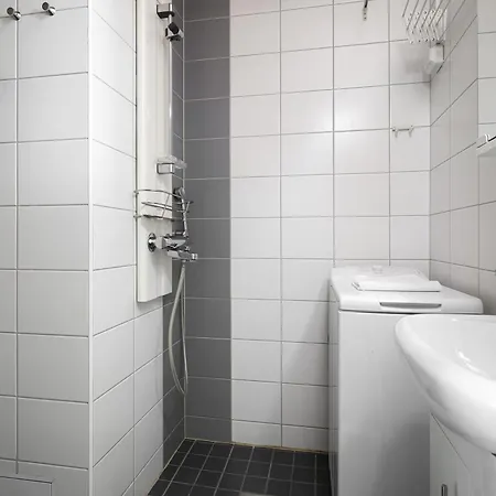 Kotimaailma Kamppi 3* Helsinki